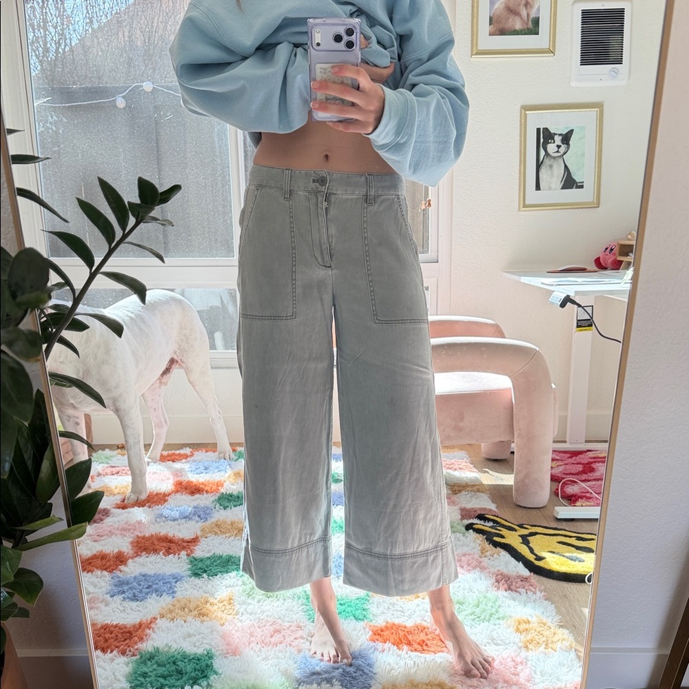 GAP Gray Wide-Leg Crop Pants